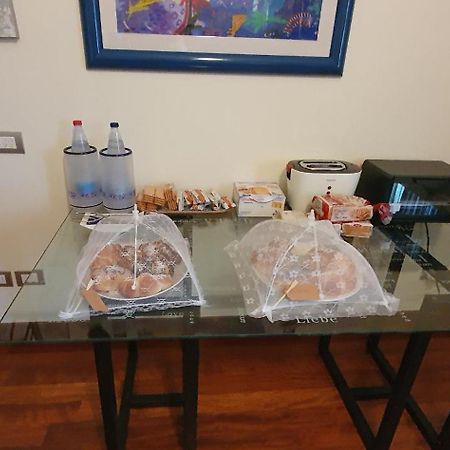 B&B Villa Sole Controguerra Luaran gambar