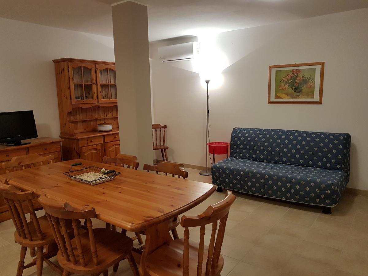 B&B Villa Sole Controguerra Luaran gambar
