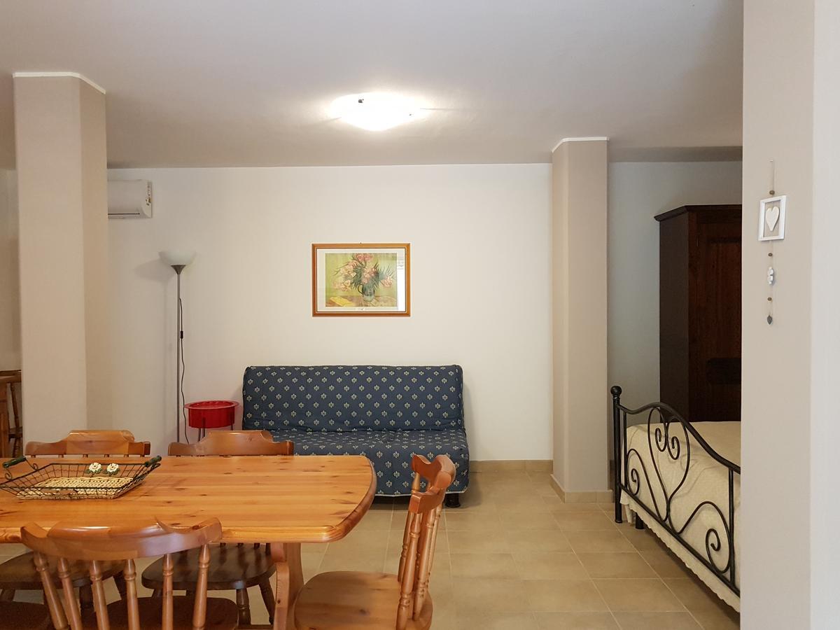 B&B Villa Sole Controguerra Luaran gambar